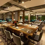 Holiday Inn Toronto Downtown Centre By Ihg